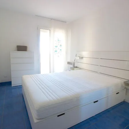 Holiday home Golfe Juan - 4 People - Sea View - Swimming Pool - Garage